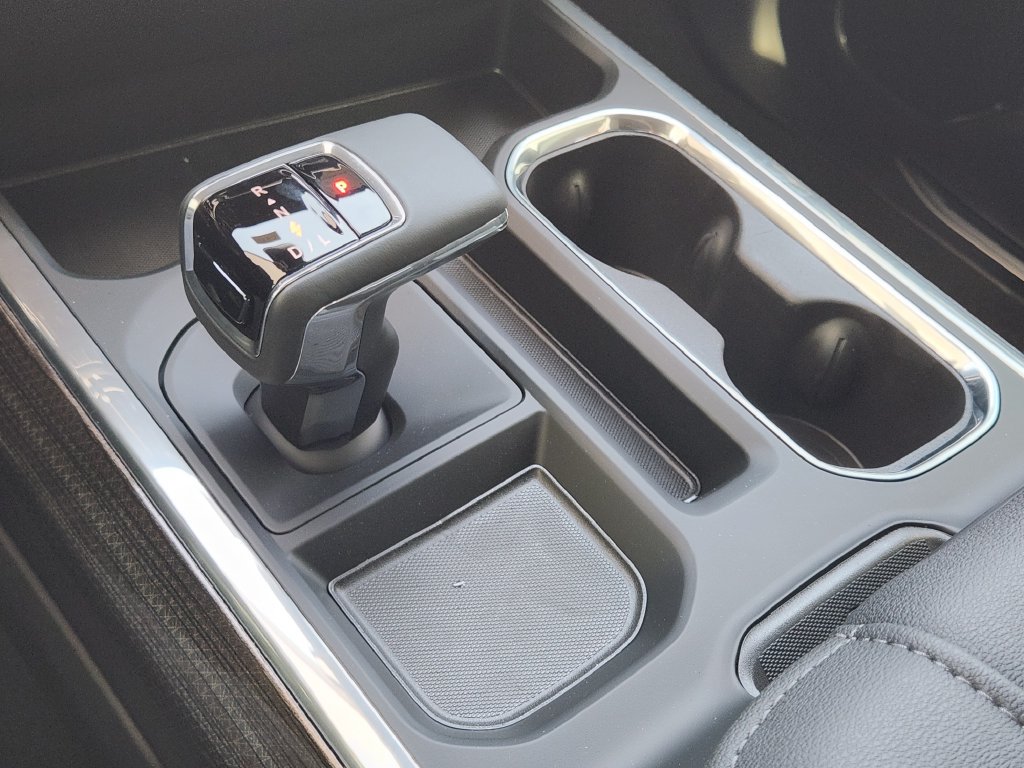 New 2026 Chevrolet Silverado 1500 RST AWD/4WD image 16