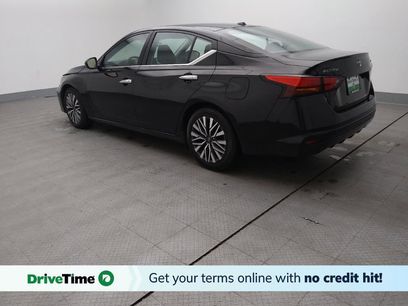 Used 2024 Nissan Altima 2.5 SV
