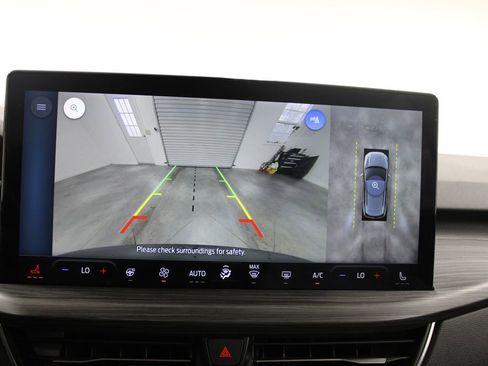 Used 2023 Ford Escape SE w/ PHEV Premium Package image 50