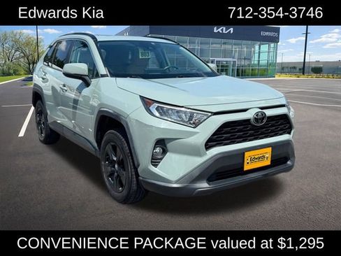 Used 2019 Toyota RAV4 XLE w/ Convenience Package AWD/4WD image 1