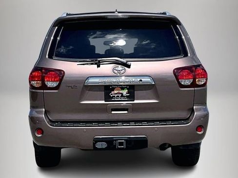 Used 2018 Toyota Sequoia Platinum image 6