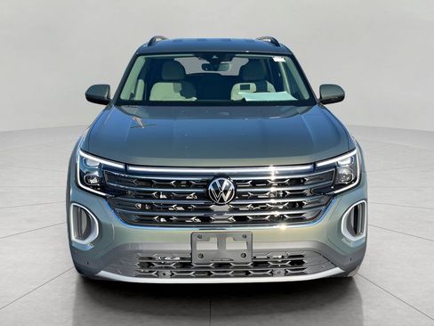 New 2026 Volkswagen Atlas SE image 2