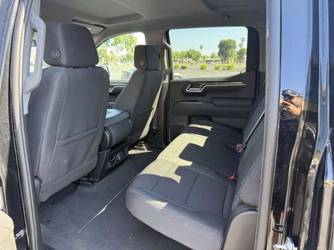 Used 2025 Chevrolet Silverado 1500 LT AWD/4WD image 23