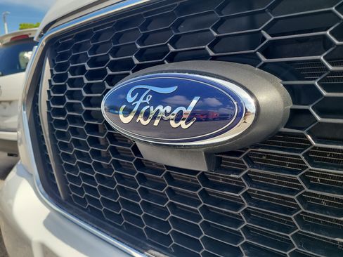 Used 2024 Ford Transit 350 XLT RWD image 17