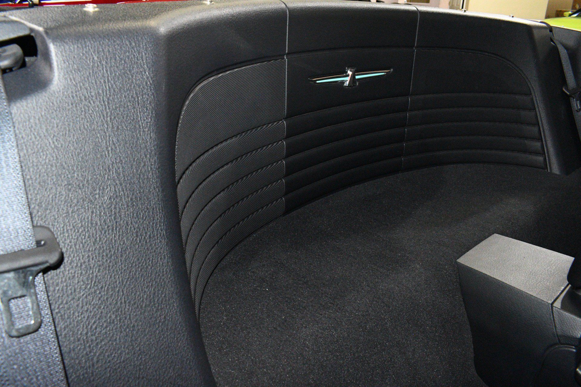 Used 2003 Ford Thunderbird RWD image 18