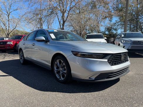 Certified 2024 Honda Accord EX image 1