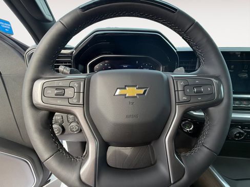 New 2026 Chevrolet Silverado 1500 High Country w/ High Country Premium Package AWD/4WD image 12