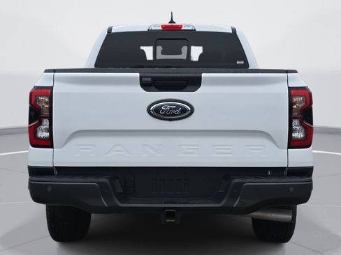 Used 2024 Ford Ranger Lariat w/ Advanced Towing Package image 6