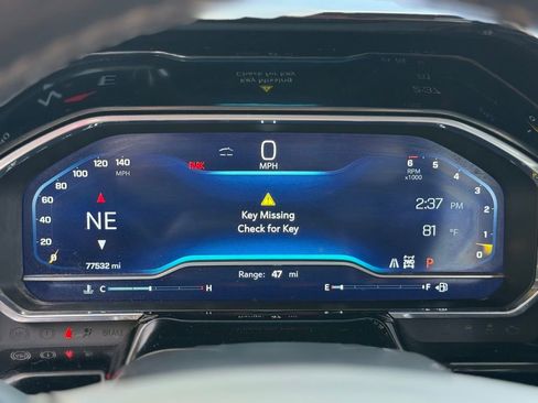 Used 2023 Chevrolet Silverado 1500 LTZ image 47