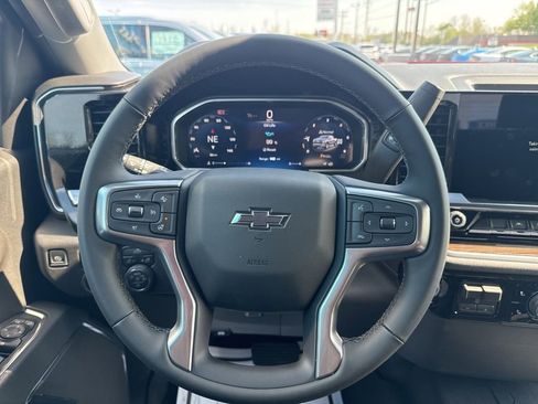 New 2026 Chevrolet Silverado 1500 RST w/ Z71 Off-Road Package AWD/4WD image 20