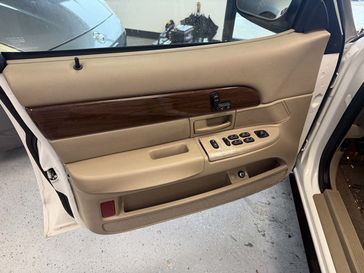 Used 2004 Mercury Grand Marquis GS RWD image 19
