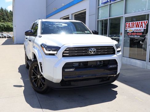 Used 2026 Toyota 4Runner Platinum AWD/4WD image 41