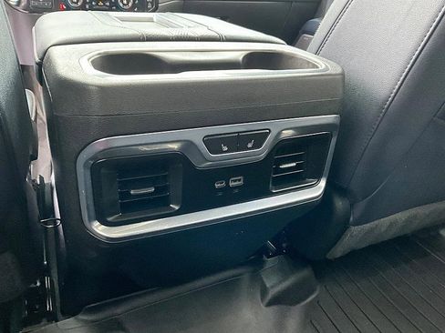 Used 2022 Chevrolet Silverado 1500 High Country image 28