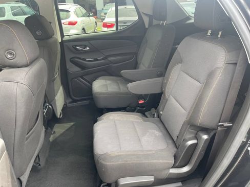 Used 2018 Chevrolet Traverse LT w/ LPO, Cargo Package AWD/4WD image 13
