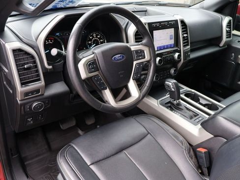 Used 2019 Ford F150 Lariat w/ Equipment Group 502A Luxury AWD/4WD image 10