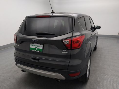 Used 2019 Ford Escape SE FWD image 7