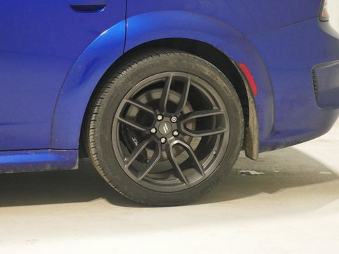 Used 2021 Dodge Charger Scat Pack image 9