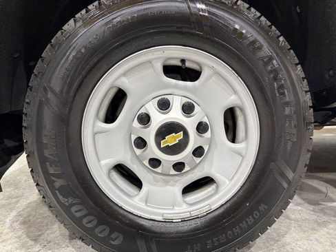 Used 2019 Chevrolet Silverado 2500 W/T w/ WT Convenience Package RWD image 25