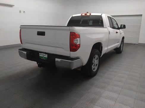 Used 2020 Toyota Tundra SR5 w/ SR5 Upgrade Package image 9