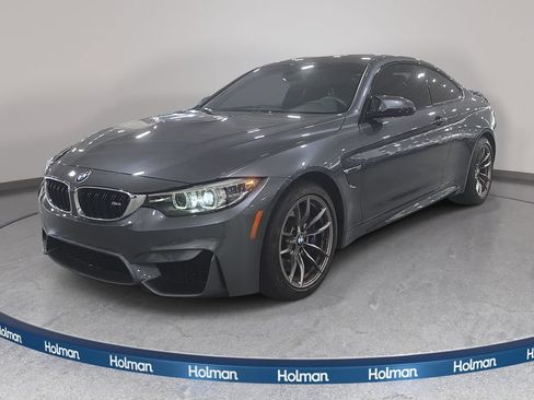 Used 2018 BMW M4 Coupe RWD image 1