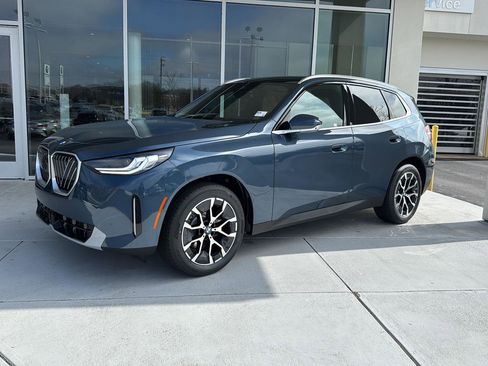 New 2026 BMW X3 xDrive30 image 2