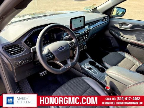 Used 2024 Ford Escape ST-Line FWD image 12