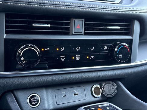 Certified 2023 Nissan Rogue S image 17