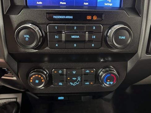 Used 2022 Ford F250 XLT AWD/4WD image 33