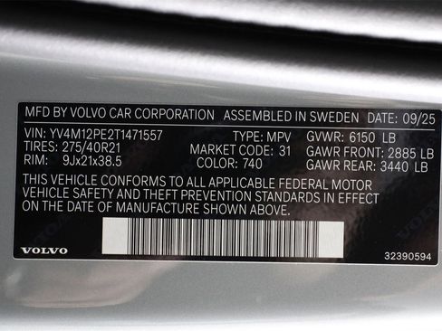 New 2026 Volvo XC90 B5 Plus image 17