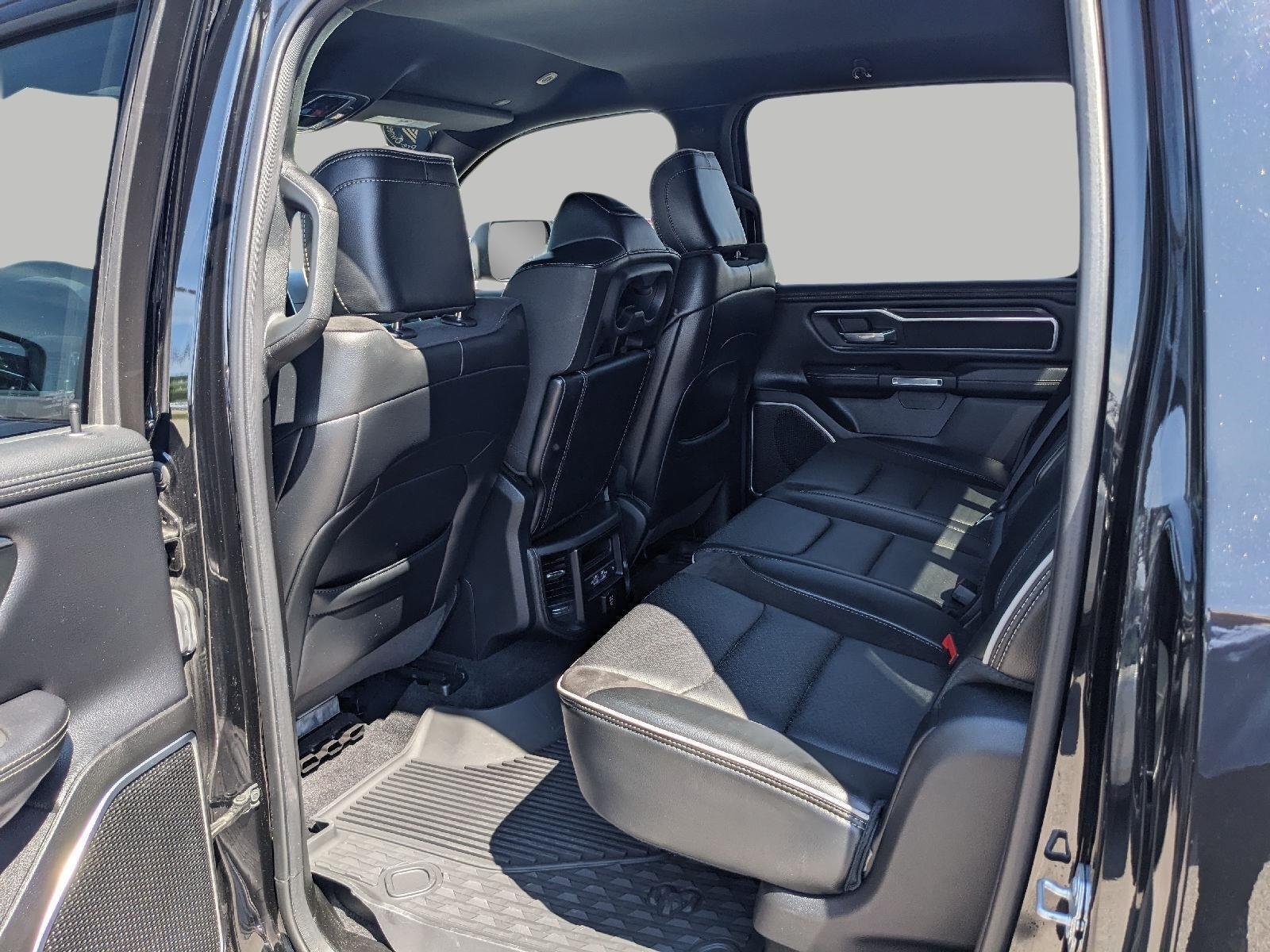 Used 2025 RAM 1500 Laramie AWD/4WD image 79