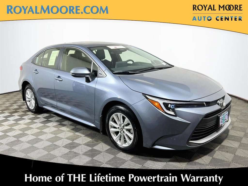 Certified 2026 Toyota Corolla XLE FWD image 1