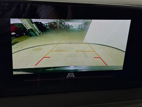 Used 2024 Buick Encore GX Sport Touring image 14