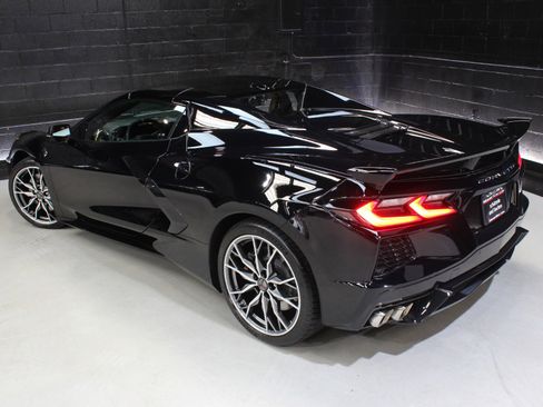 Used 2025 Chevrolet Corvette Stingray Preferred Conv w/ Z51 Performance Package image 16