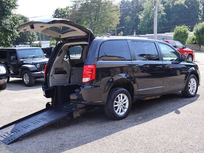 Used 2018 Dodge Grand Caravan SXT