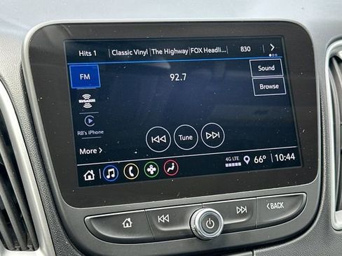 Used 2024 Chevrolet Malibu LT image 17