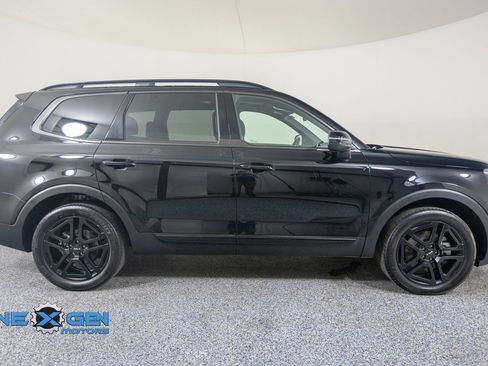 Used 2024 Kia Telluride EX X-Line AWD/4WD image 9