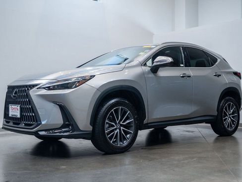 Used 2024 Lexus NX 350 AWD image 3