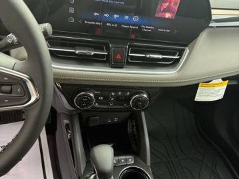 New 2026 Chevrolet TrailBlazer ACTIV w/ Convenience Package FWD image 11