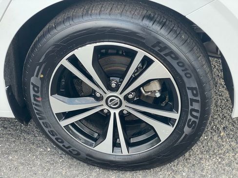 Certified 2023 Nissan Sentra SV image 27