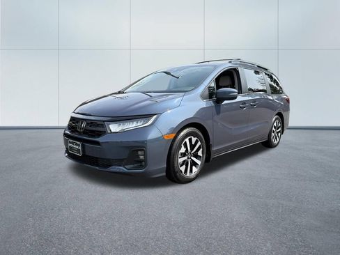 Used 2025 Honda Odyssey EX-L image 2