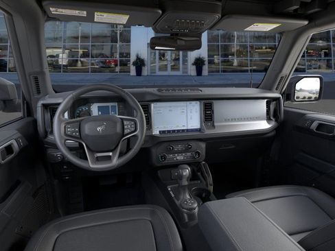 New 2025 Ford Bronco Badlands image 10