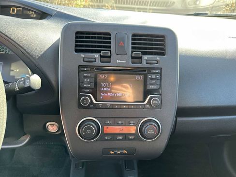 Used 2016 Nissan Leaf S w/ Charger Package image 21