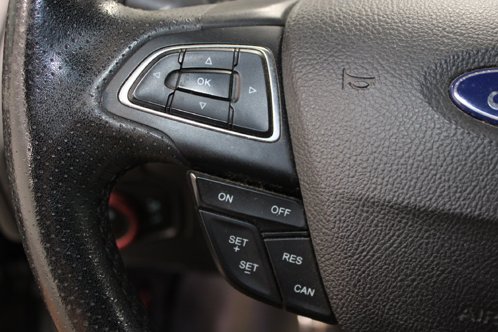Used 2017 Ford Focus ST FWD image 18