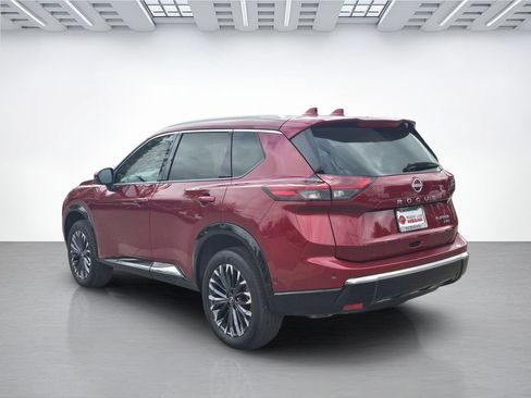 Certified 2026 Nissan Rogue Platinum w/ Tech Package AWD/4WD image 6