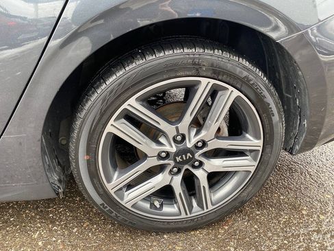 Used 2019 Kia Forte S FWD image 10