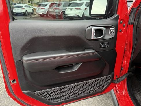 Used 2021 Jeep Wrangler Unlimited Rubicon image 18