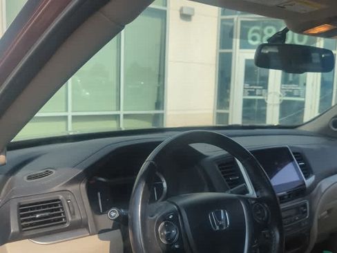 Used 2017 Honda Ridgeline RTL-T image 3