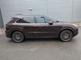 Used 2019 Porsche Cayenne image 2