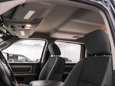 Used 2017 RAM 1500 Lone Star AWD/4WD image 25