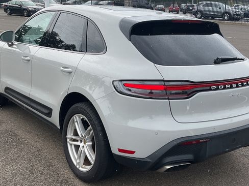 Used 2023 Porsche Macan AWD/4WD image 2